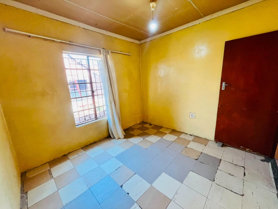 3 Bedroom Property for Sale in Kagisanong Free State